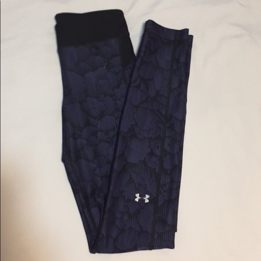 UNDER ARMOUR LEGGINGS